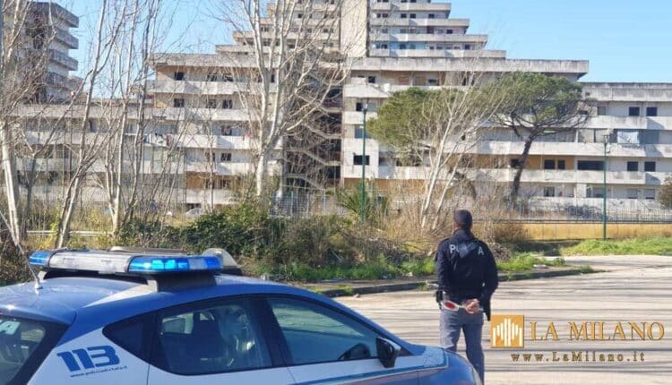 Scampia: sorpresi con oltre 1kg di droga, madre e figlio arrestati