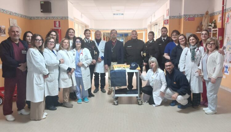 Trapani: I Carabinieri portano dei doni ai bambini ricoverati al reparto di pediatria del Sant'Antonio Abate