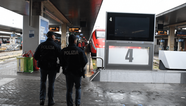 Venezia: Contrasto al fenomeno dei borseggi, 3 fogli di via obbligatori ed 1 espulsione