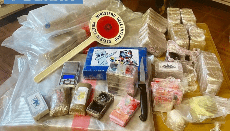 Torino, sequestrati oltre 21 chili di droga. 2 arresti da parte della Polizia di Stato