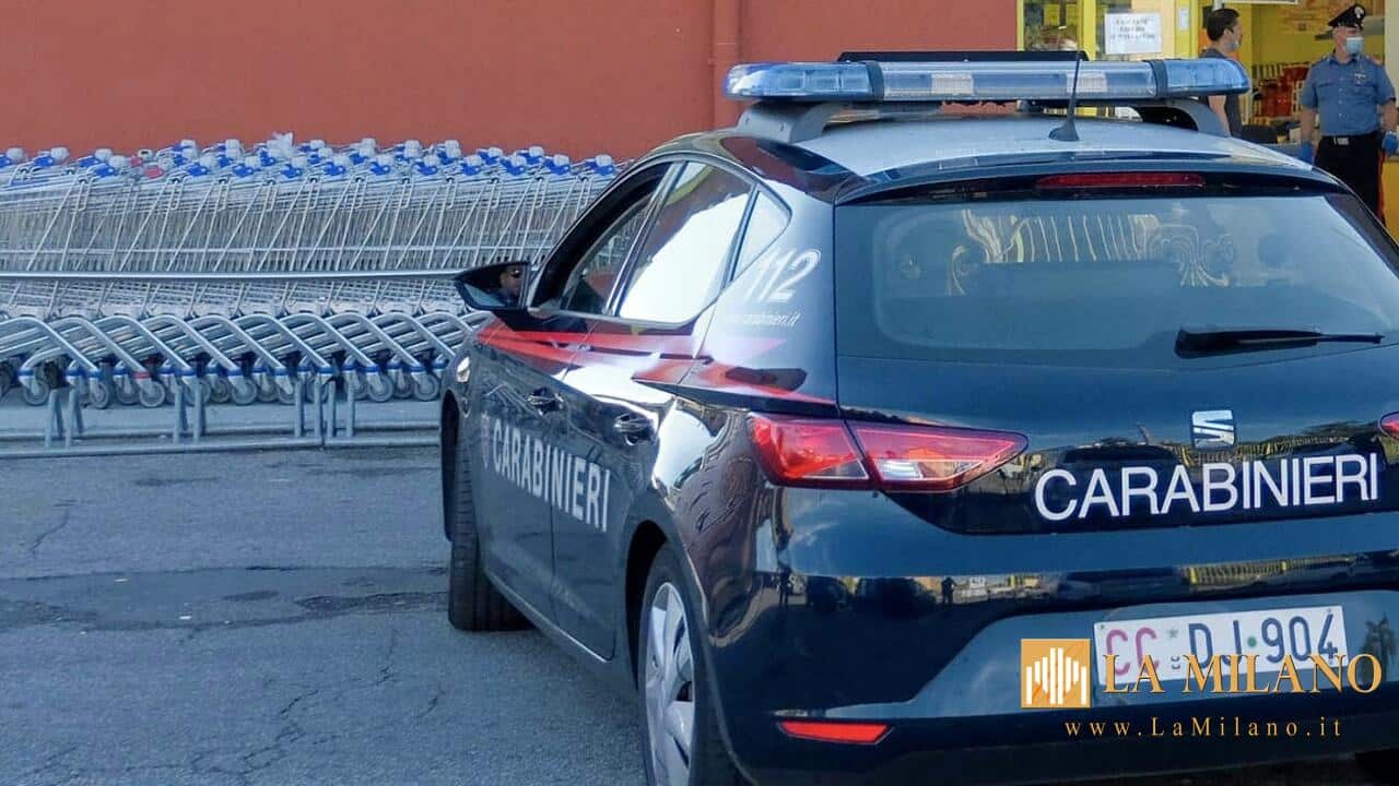 Casalmaggiore: rubano borse nei parcheggi dei supermercati, denunciati tre uomini per furto con destrezza