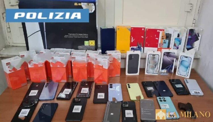 Fuorigrotta: bloccati dalla Polizia di Stato dopo aver rapinato diverse attività commerciali