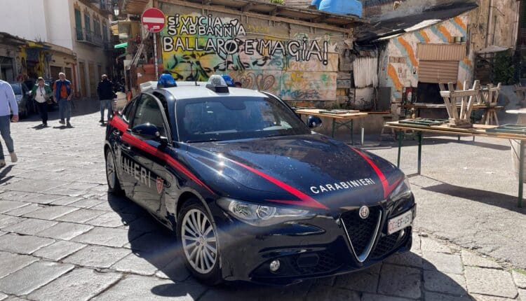 Palermo: padre e figlio arrestati per spaccio di droga a Ballarò