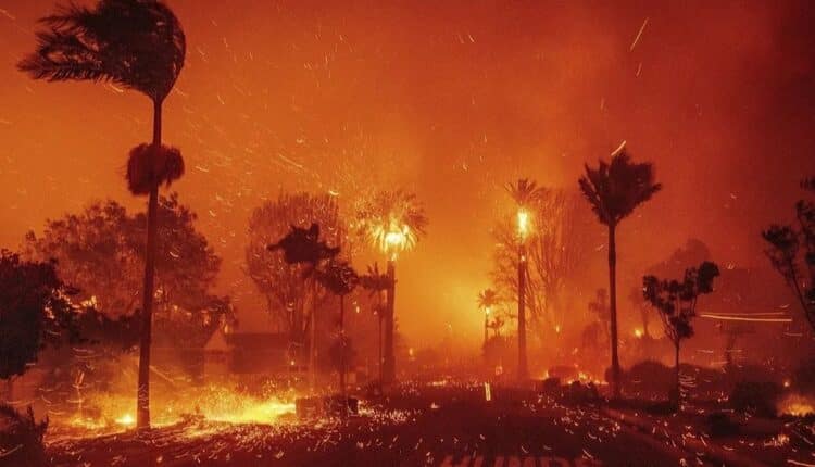 Continuano gli incendi devastanti di Los Angeles: il bilancio di 24 morti e l'emergenza sanitaria