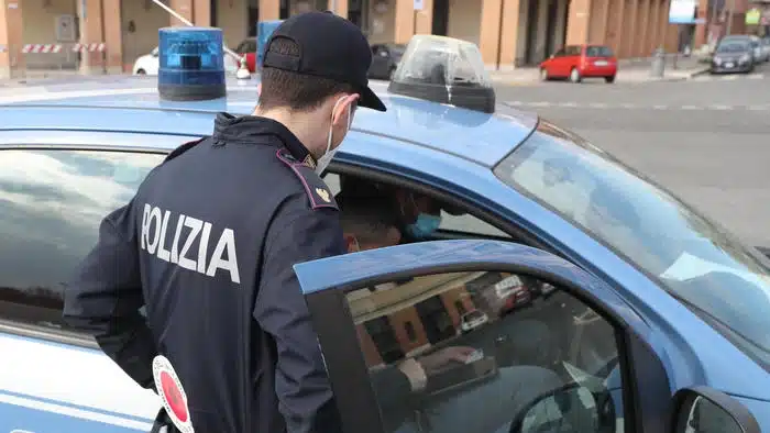 Como: sorpreso in flagranza di reato e arrestato per spaccio un 44enne comasco pregiudicato