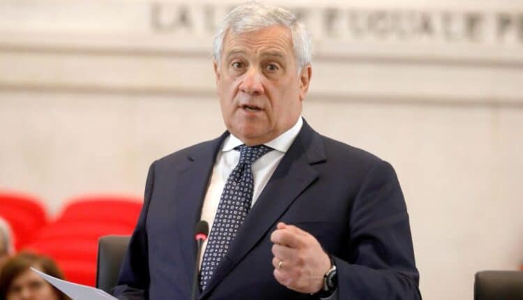 Il Ministro Tajani in missione a Bruxelles: focus su Ucraina, difesa e sicurezza europea, incontri con von der Leyen e leader UE