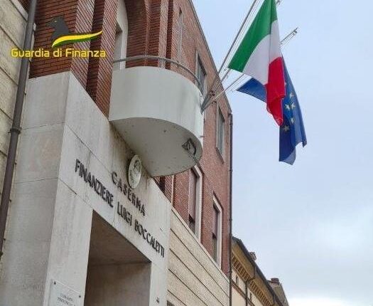 Mantova: Commercio online, ricavi non dichiarati al fisco per oltre 6 milioni di euro