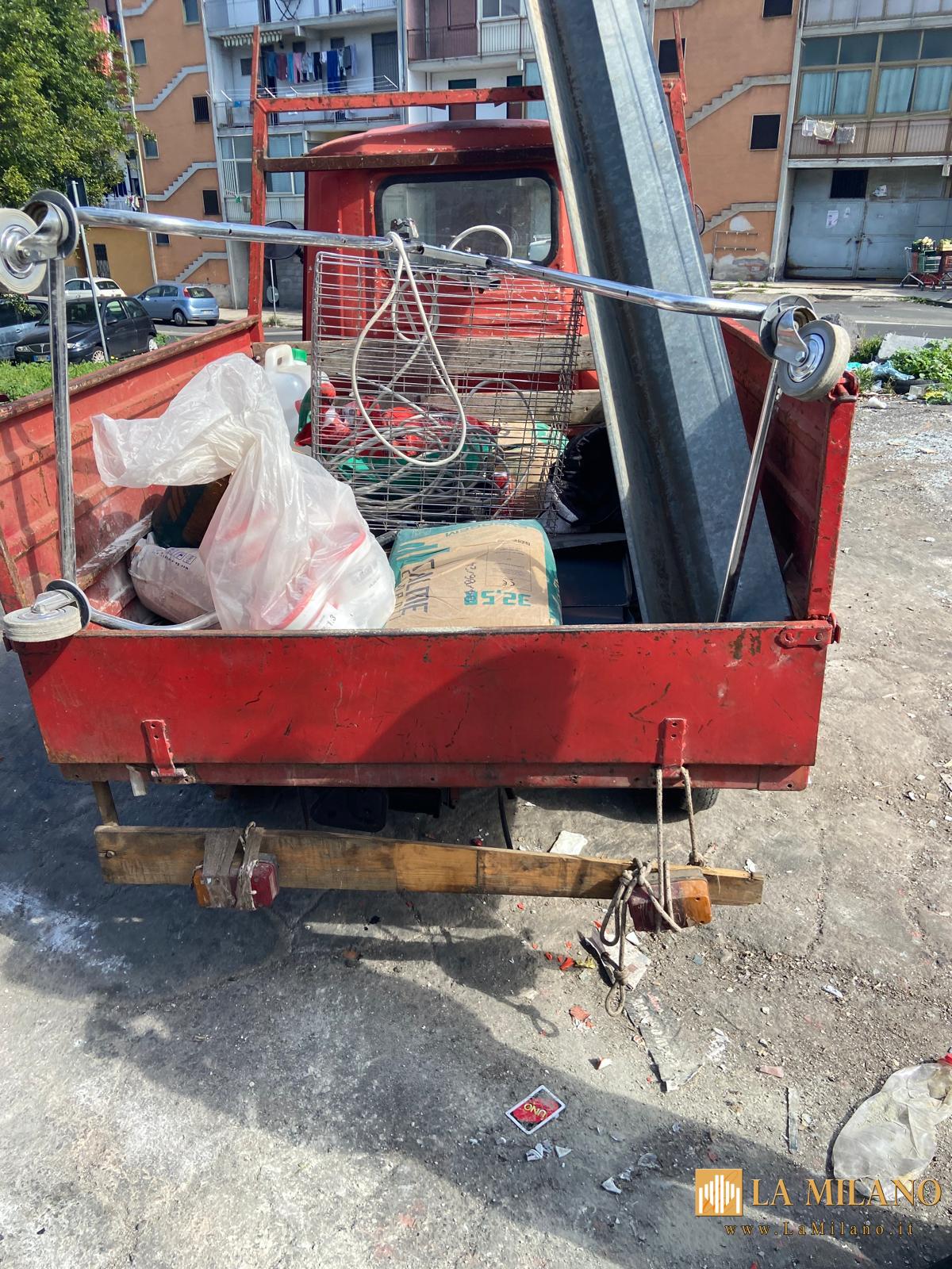 Due denunce e sequestri nel Catanese per abbandono illecito di rifiuti