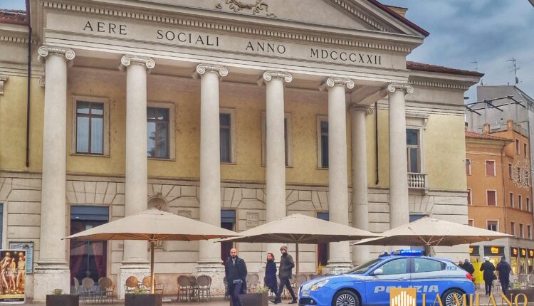 Mantova, arrestati due 19enni tunisini che rapinavano i passanti