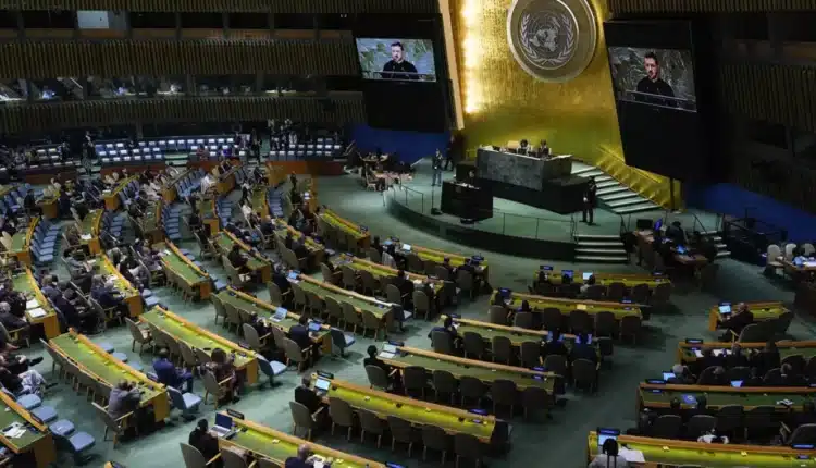 Guerra in Ucraina: L’Onu approva la risoluzione Usa, ma senza riferimenti all’integrità di Kiev