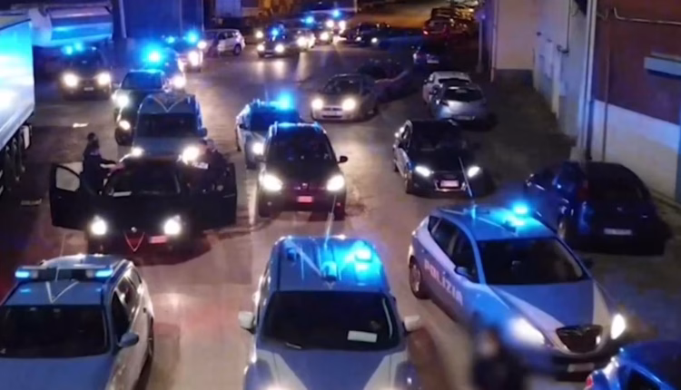 Napoli: colpo al Clan Pezzella, eseguita ordinanza di custodia cautelare in carcere nei confronti di 20 persone