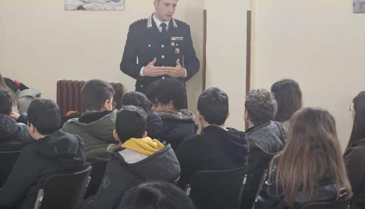 Soverato: Carabinieri e scuole insieme per l’educazione alla “Cultura della Legalità”