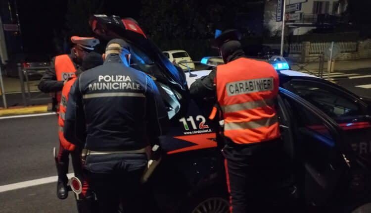 Borgo a Mozzano: Controlli in Garfagnana e Mediavalle. Allontanato con Foglio di via Obbligatorio un uomo ritenuto pericoloso per la sicurezza pubblica