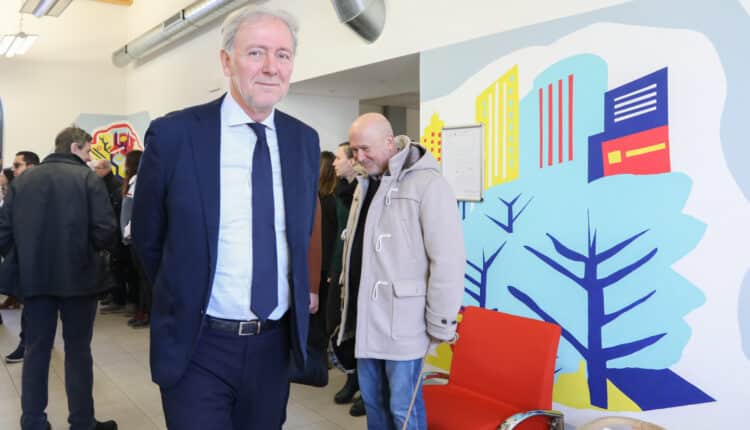 Trieste: Inaugurata un'opera realizzata da artisti in carico al Servizio Inserimento Integrazione lavorativa comunale