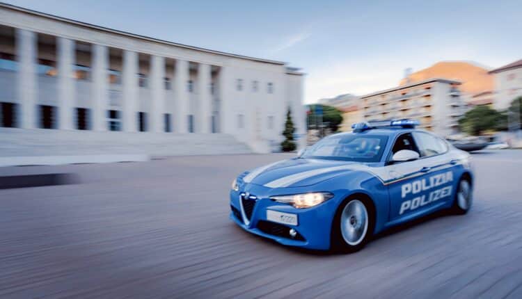 Bolzano: Espulsi due pregiudicati stranieri, ospiti del Centro Emergenza Freddo, per furto