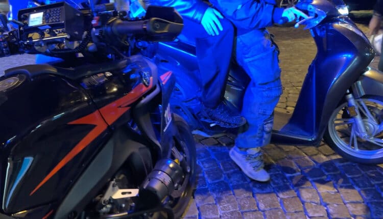 Napoli: Controlli dei Carabinieri in città, ancora armi nelle mani di giovanissimi