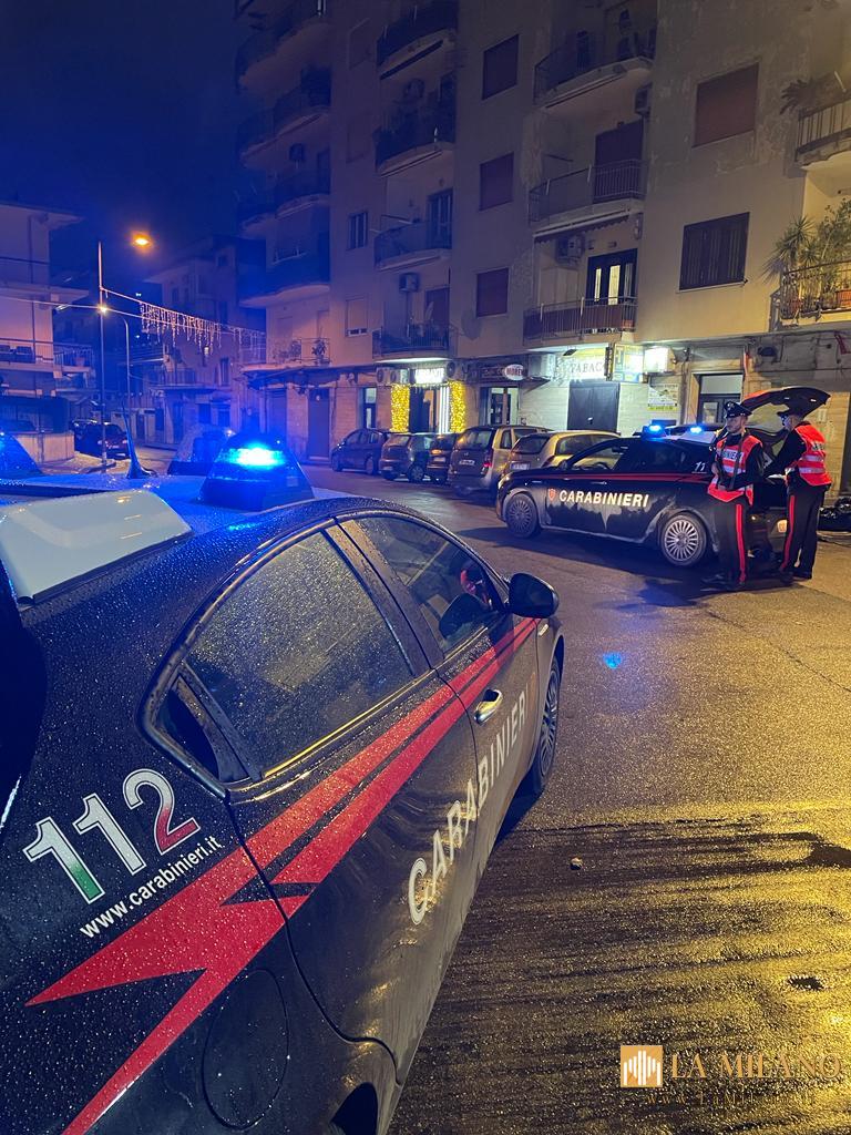 Controlli a nord della Provincia di Napoli per i Carabinieri: 2 arresti, una denuncia ed elevate sanzioni per un totale di 30mila euro