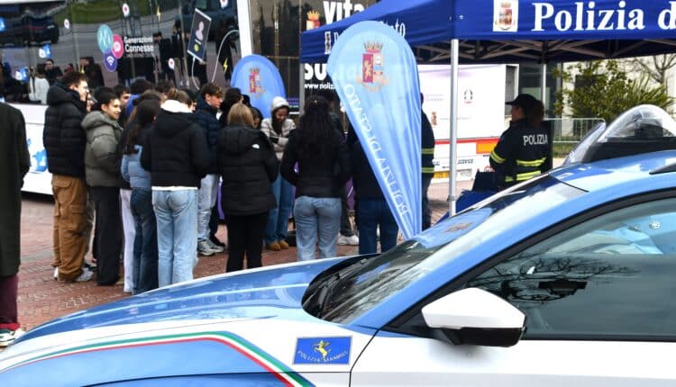 Vicenza: XII Edizione della campagna educativa "Una Vita da Social"