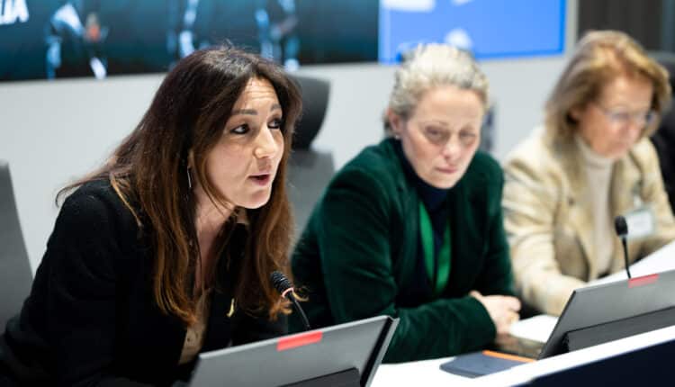 Fontana: “Lo sport è un mezzo per l’inclusione”, accesa a Palazzo Lombardia la torcia per Special Olympics 2025