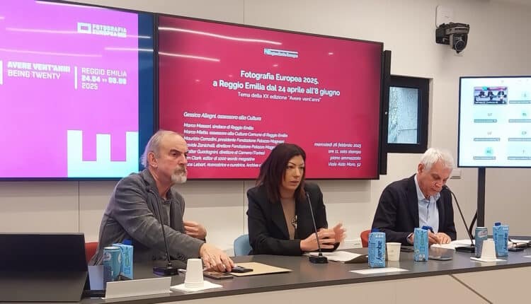 Reggio Emilia: Fotografia Europea compie 20 anni. L'edizione 2025 viene dedicata alla Generazione Z