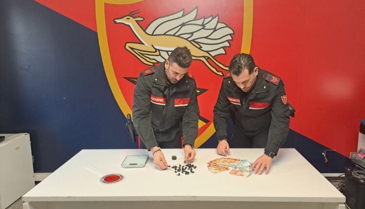 Osimo: Spacciava cocaina nei pressi del cimitero comunale. Arrestato dai Carabinieri