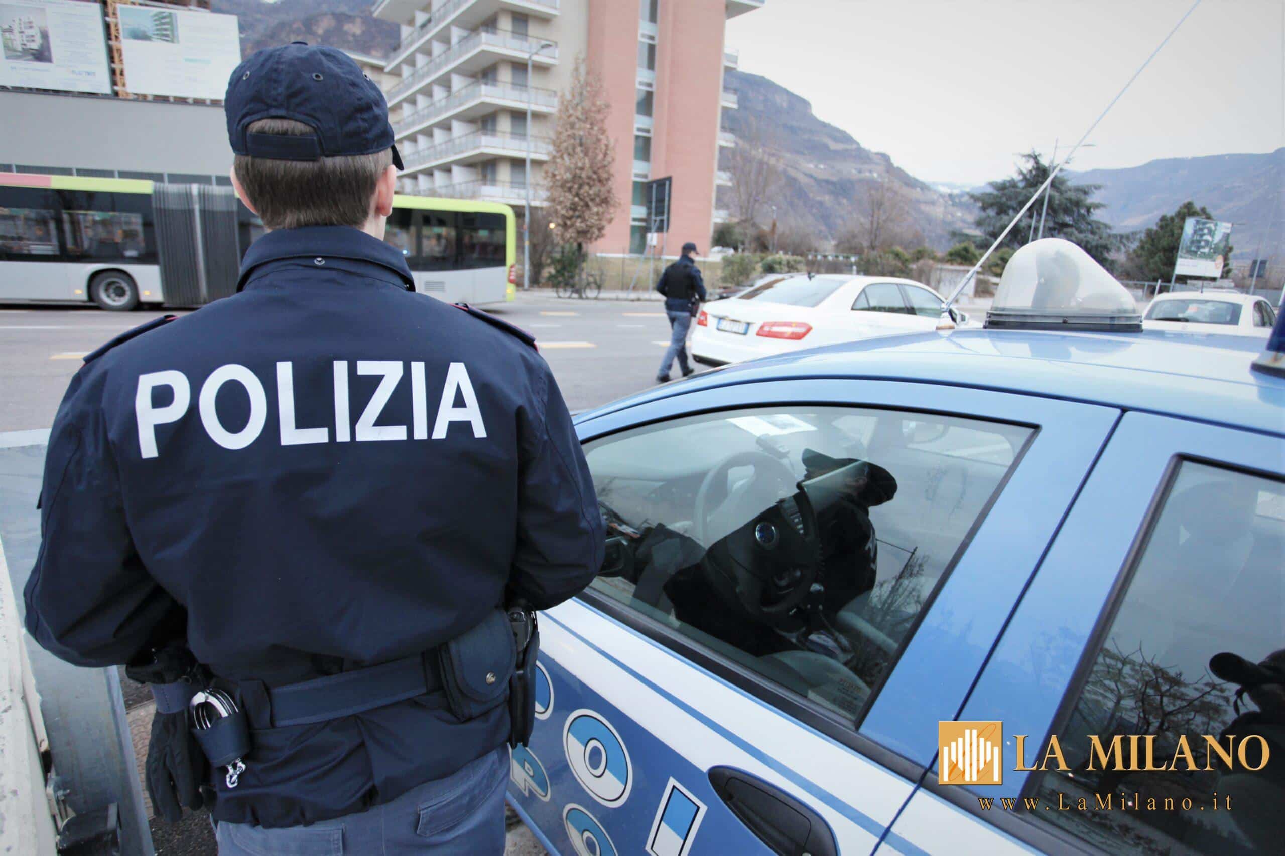Bolzano, arrestato 42enne pluripregiudicato che molestava i passeggeri alla fermata del bus