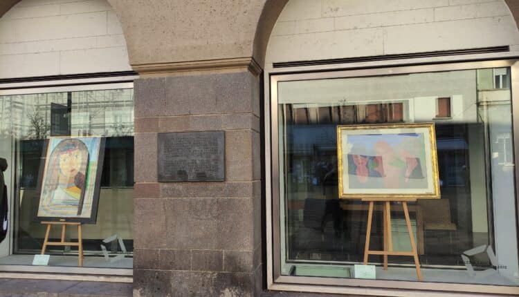 Bolzano: inaugurata la mostra "...Semplicemente donne"