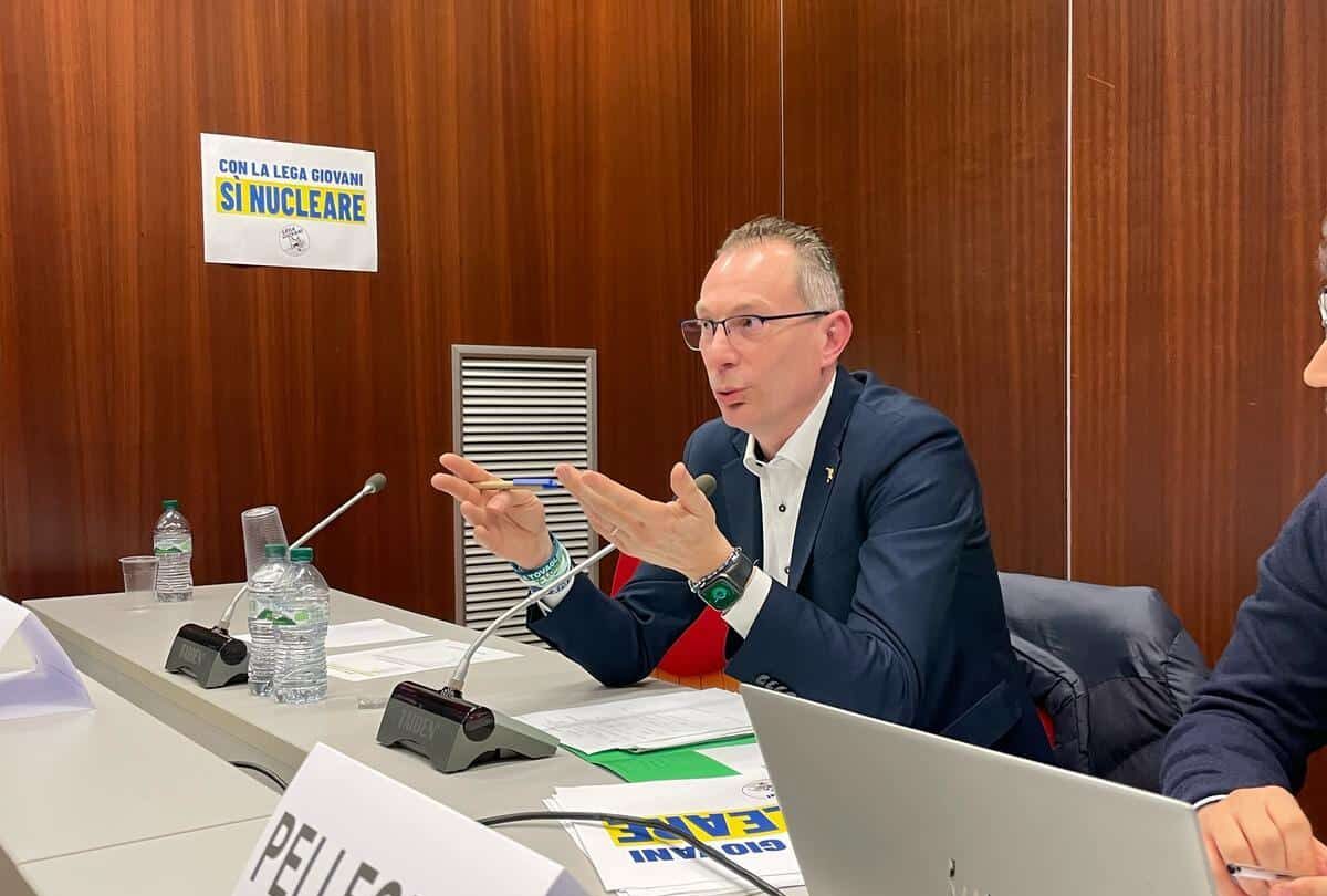In Lombardia la Lega punta sul nucleare: conferenza a Palazzo Pirelli