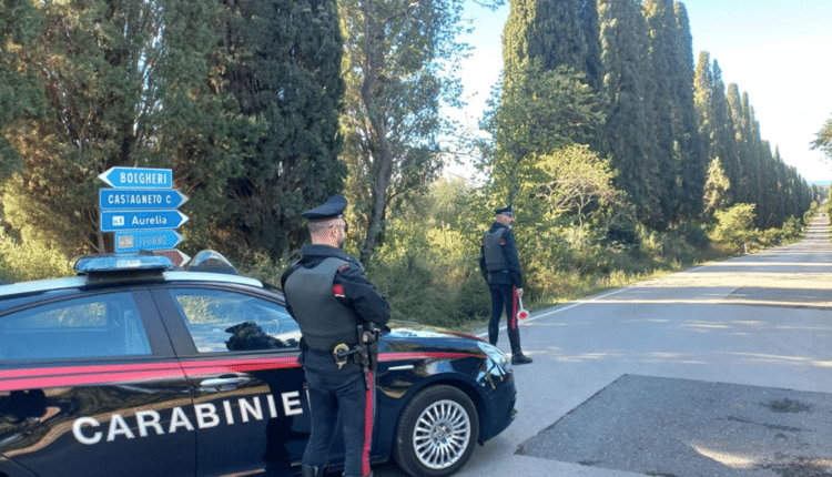 Controlli del territorio a Cecina: 2 arresti, 5 denunce e 4 individui segnalati come assuntori di sostanze stupefacenti