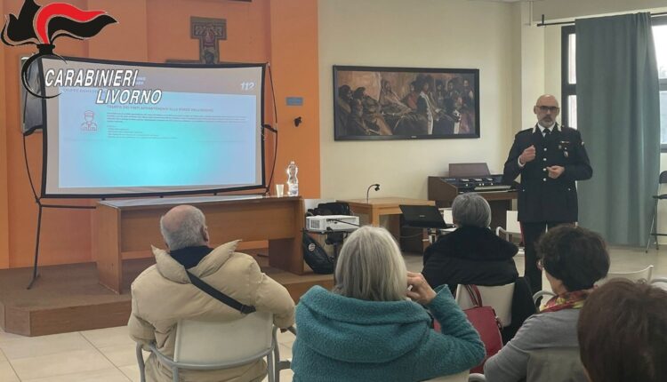 Livorno: Incontro informativo dell'arma con la cittadinanza presso la chiesa di Santa Teresa di Calcutta