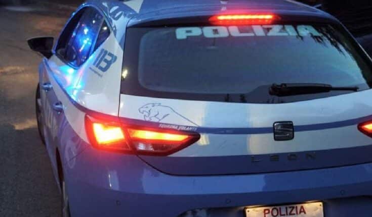 Manduria: A bordo di un’auto rubata scappano alla vista della Volante della Polizia, 2 persone denunciate