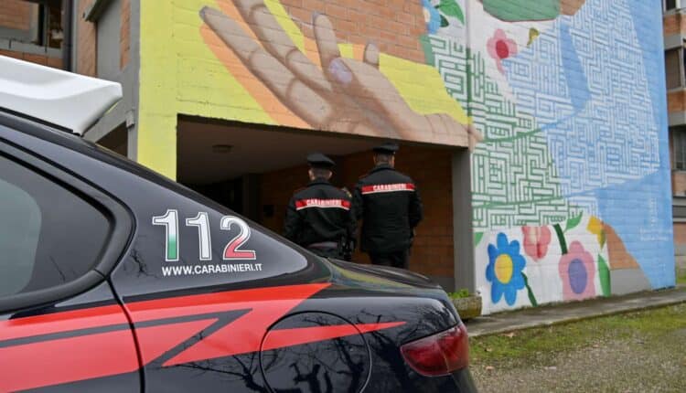 Ferrara: Sorpreso a rubare all’interno dell’abitazione, arrestato per tentata rapina aggravata