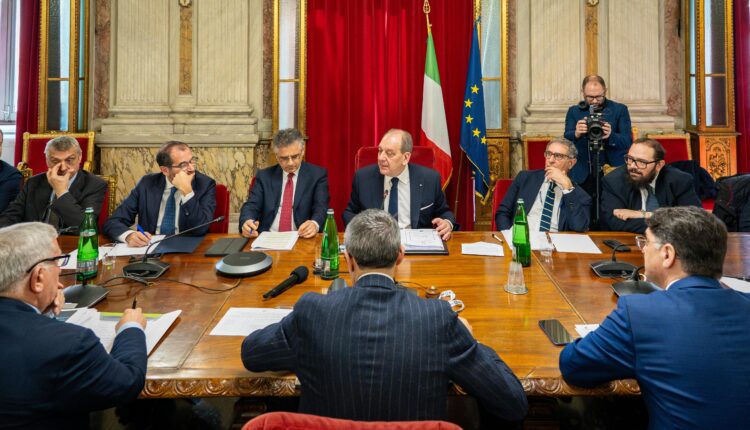 Lotta alla Xylella: al Masaf il primo tavolo con tutti gli attori della filiera, Ministro Lollobrigida: "stop alla gestione emergenziale, servono interventi strutturali”