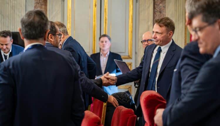 Lotta alla Xylella: al Masaf il primo tavolo con tutti gli attori della filiera, Ministro Lollobrigida: "stop alla gestione emergenziale, servono interventi strutturali”