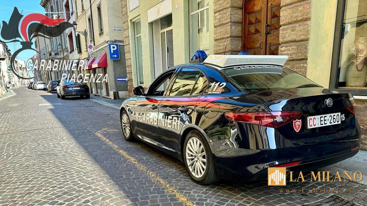 Fiorenzuola d'Arda: non si ferma all'alt dei Carabinieri, fermato e denunciato