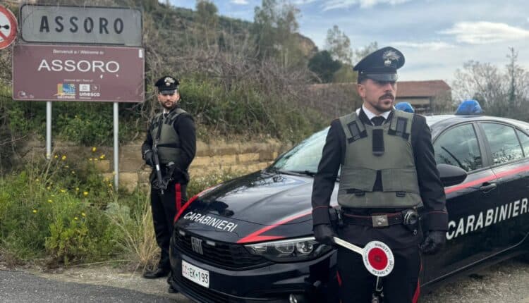 Assoro: Trovato con 4,5kg di droga in macchina, arrestato 30enne