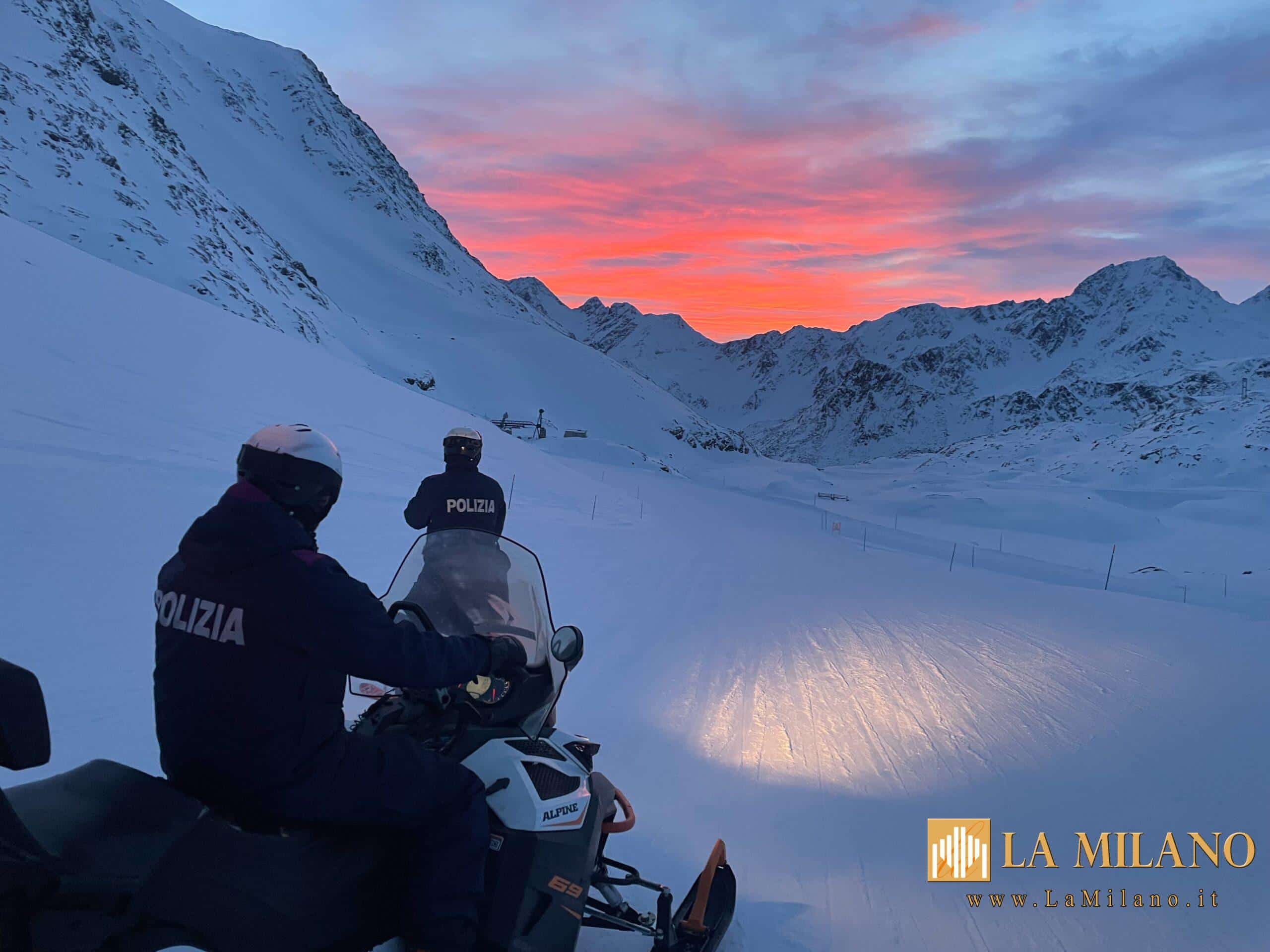 Corvara in Badia: Infarto sulle piste da sci. Turista 65enne salvato con il defibrillatore dagli agenti della Polizia di Stato del soccorso piste