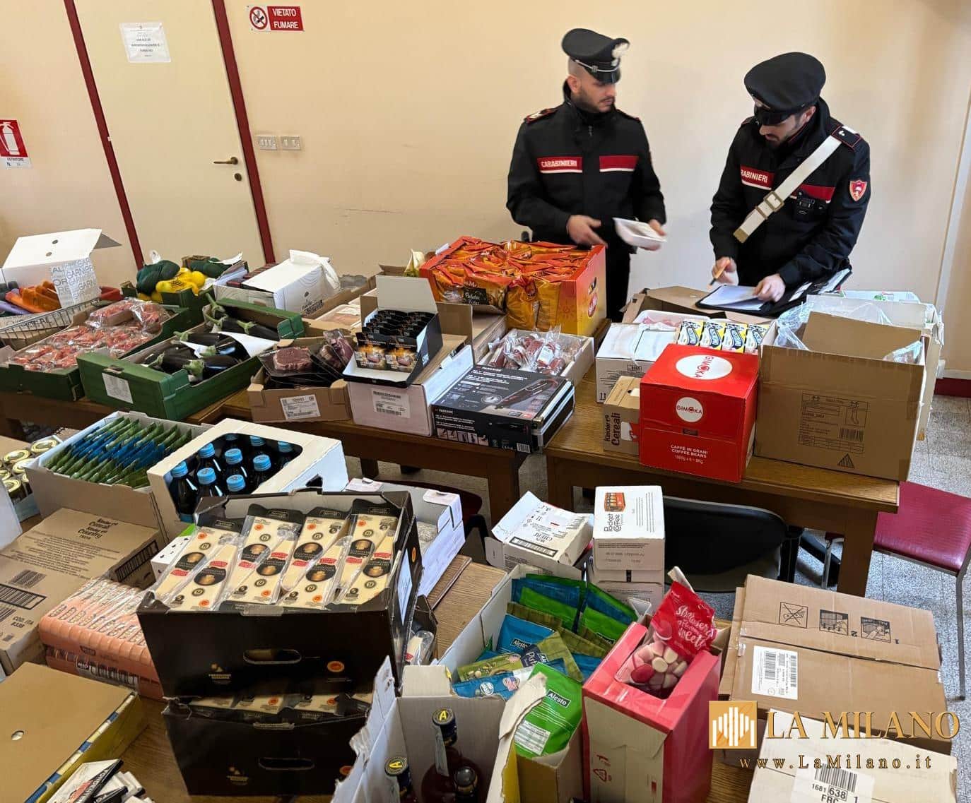 Massa Lombarda: controlli straordinari dei Carabinieri, controllate oltre 250 persone, 165 veicoli e 15 punti vendita