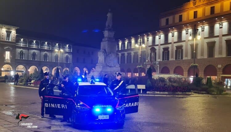 Forlì: Aggredisce e maltratta per l'ennesima volta la compagna, arrestato