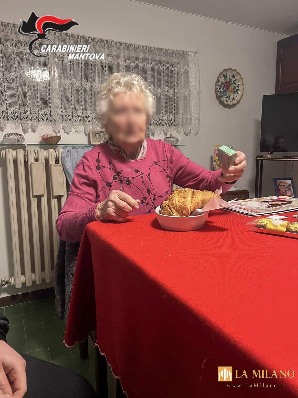 Roncoferraro: gesto di solidarietà dei Carabinieri, grande umanità nei confronti di un'anziana donna che soffriva di solitudine