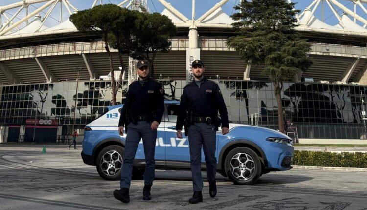 Roma, Daspo e sicurezza negli stadi. Denunciati i tifosi violenti e gli apologeti del fascismo.