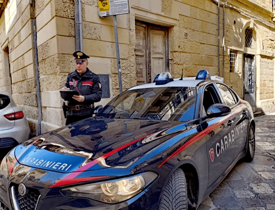 Soleto (LE), 46enne arrestato dopo aver scassinato una lavanderia self-service