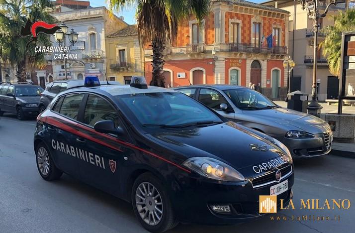 Rapina in banca a Palagonia rapinatore sequestra i presenti ma viene arrestato dai Carabinieri
