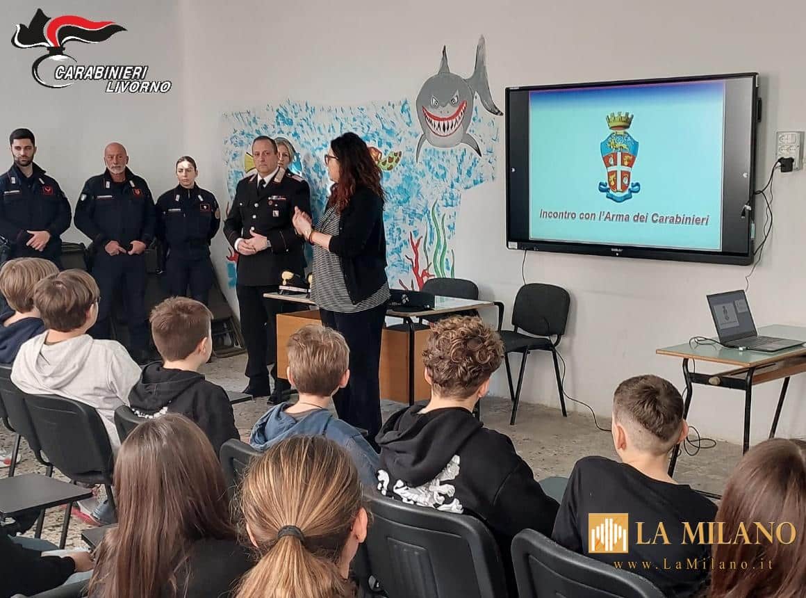 Piombino: I Carabinieri hanno incontrato gli alunni della scuola primaria e secondaria "Andrea Guardi" per parlare di legalità
