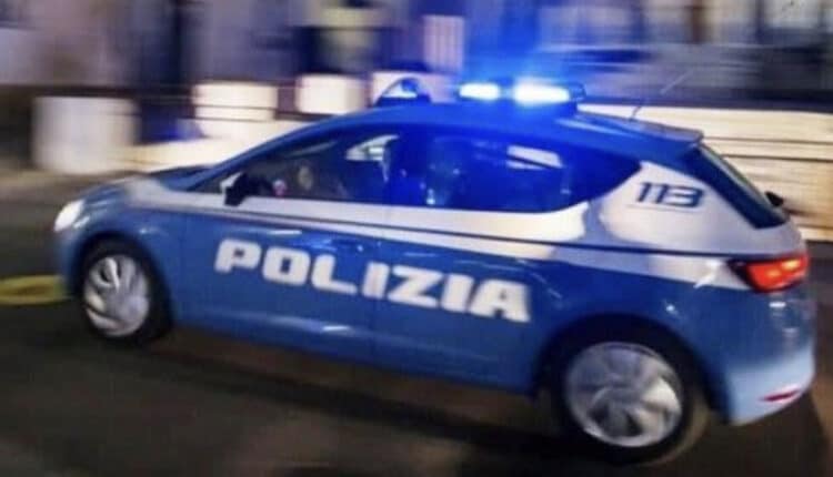 Latina, arrestato uomo che perseguitava e minacciava l'ex compagna. Aveva già il braccialetto elettronico