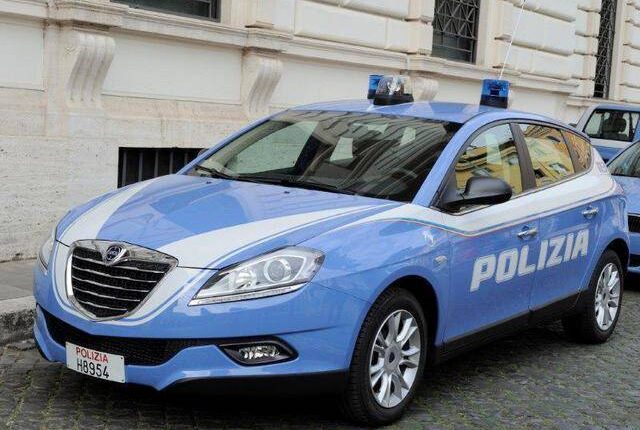 Napoli, arrestato 43enne che ha aggredito personale sanitario e danneggiato la struttura