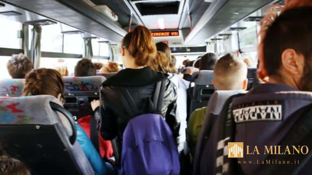 Trapani: si strusciava sugli studenti a bordo dell'autobus, arrestato presunto molestatore seriale