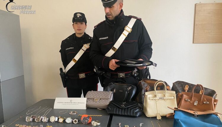 Comacchio: la banda dei furti colpisce ancora, sequestrata ulteriore refurtiva