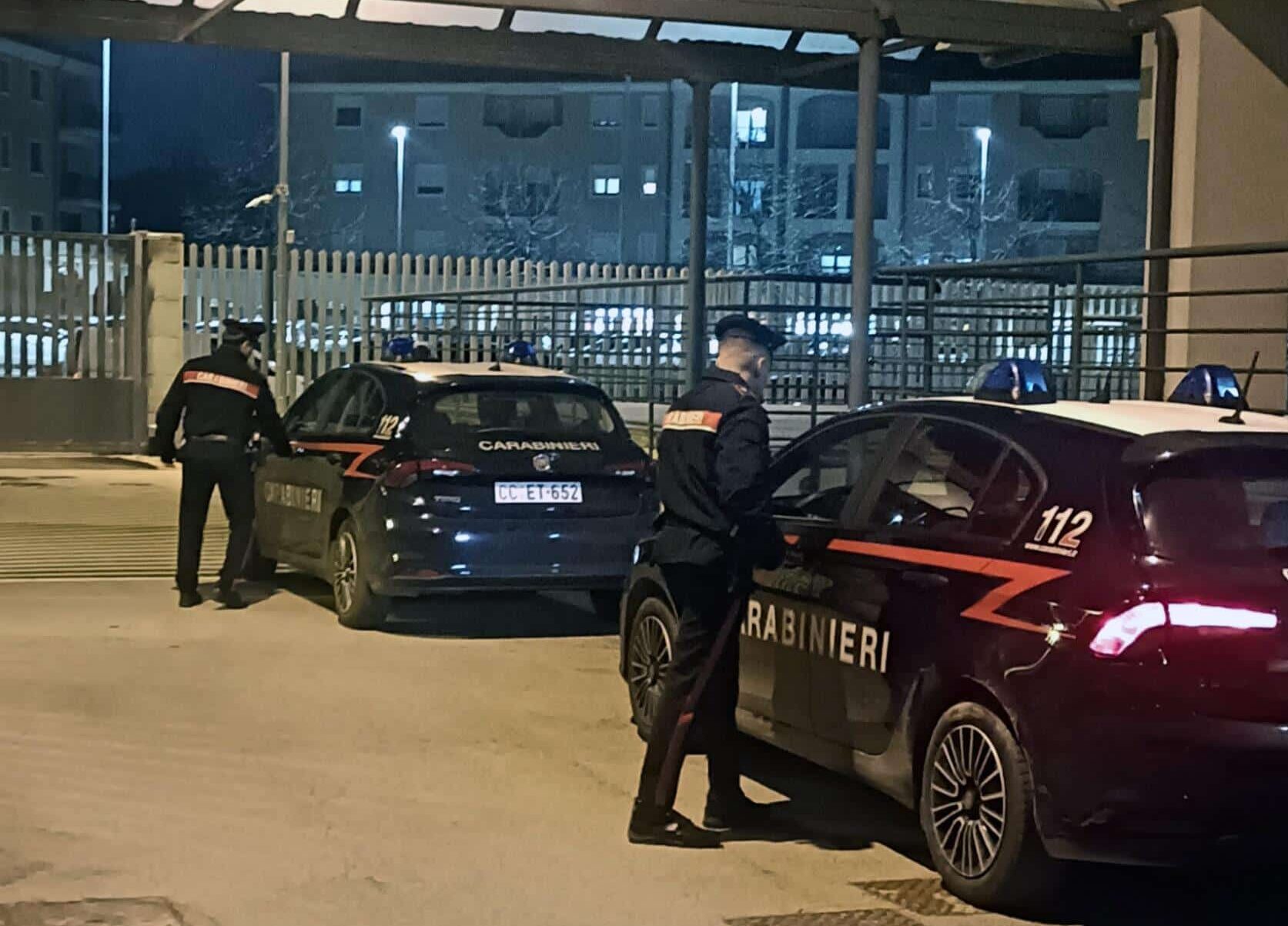 Tolentino: Rissa nei pressi di un bar, sei gli arrestati