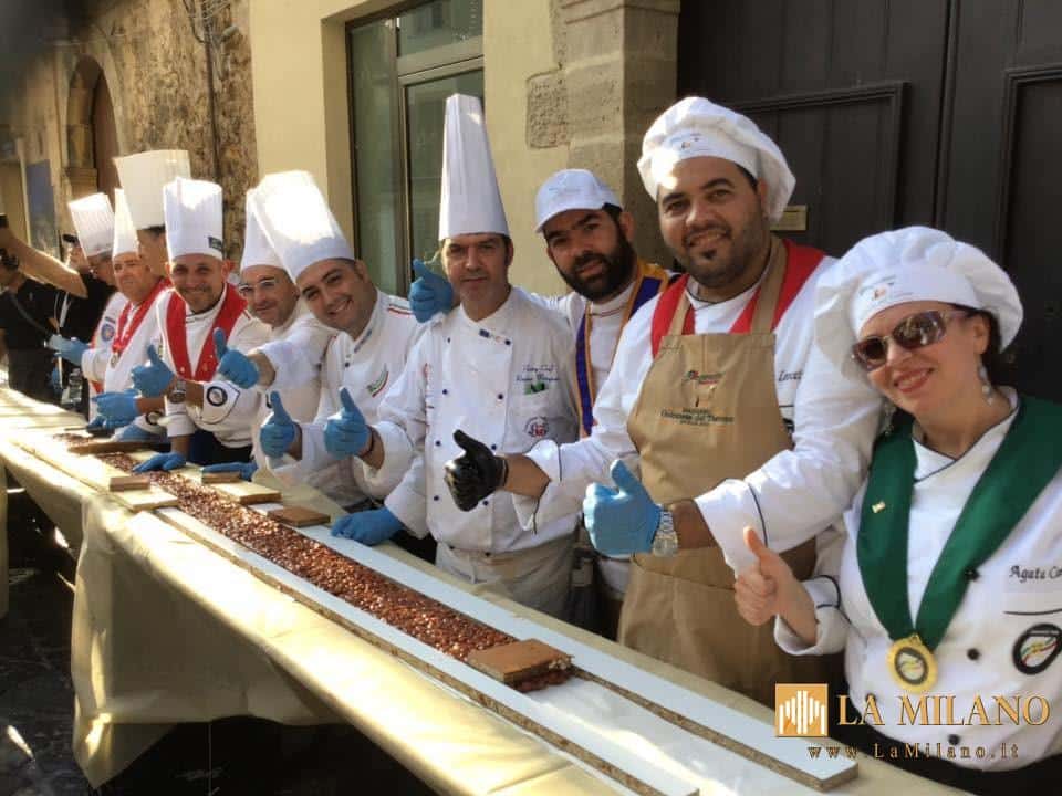 Guinness World Record: il 25 febbraio si terrà la cerimonia di consegna per il cannolo di Caltanissetta e il torrone Mazzarino